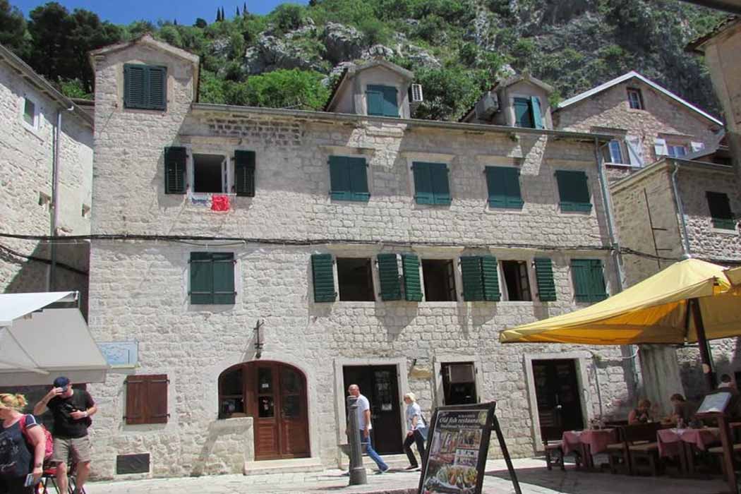 Hotel OLD TOWN POPOVIC APARTMENTS Czarnogóra Kotor opinie ceny