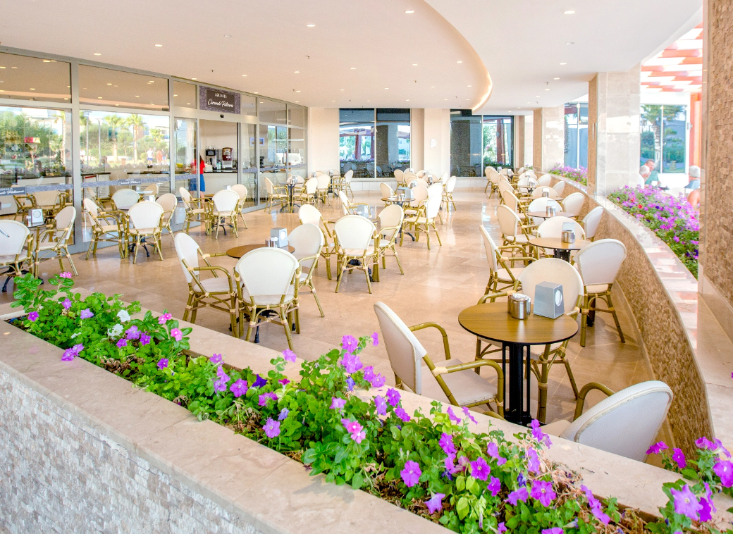 Luksusowy hotel na lato 2025 z Coral Travel!