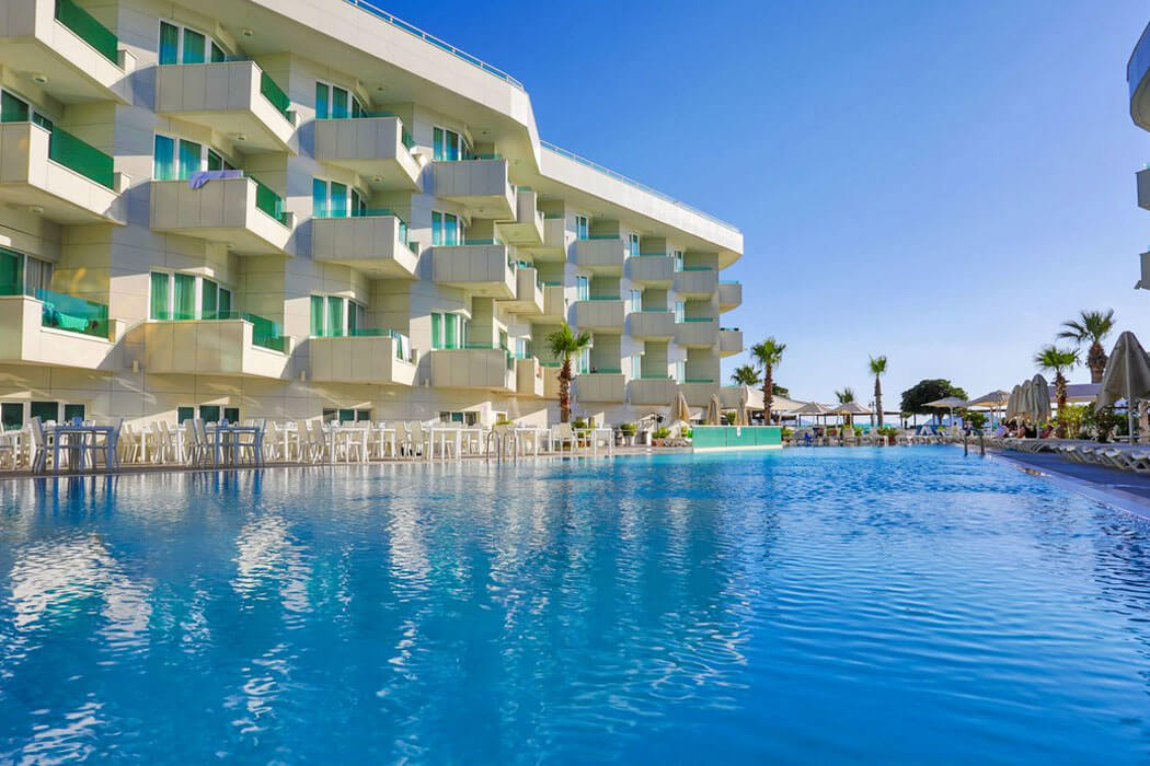 Dragut Point South Hotel - wakacje w Turcji