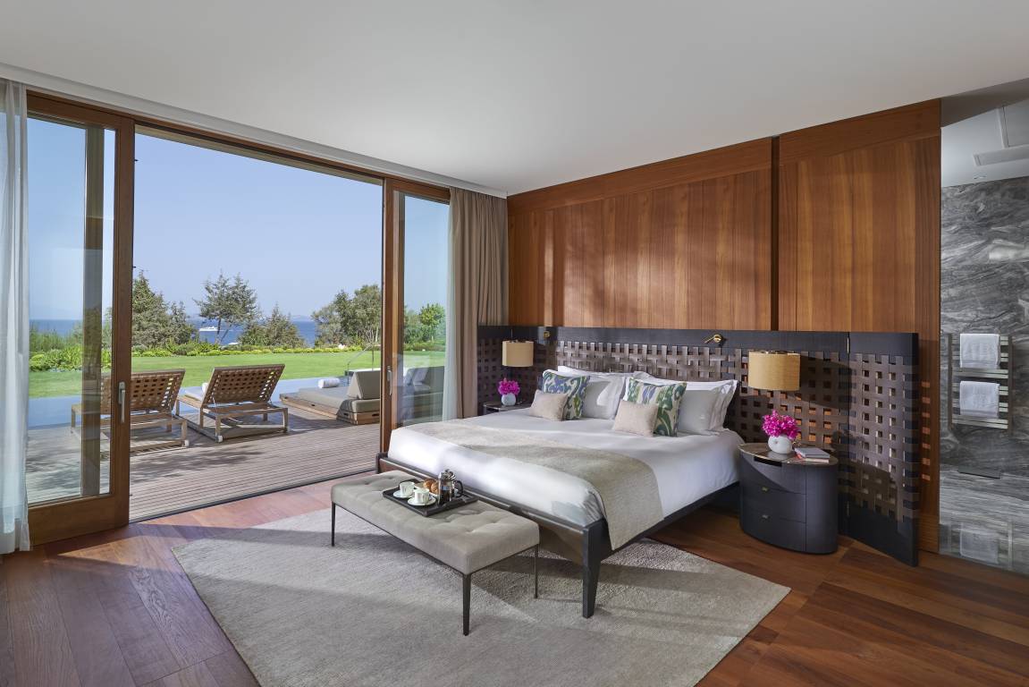 Blue Beach Villa, Four-Bedrooms