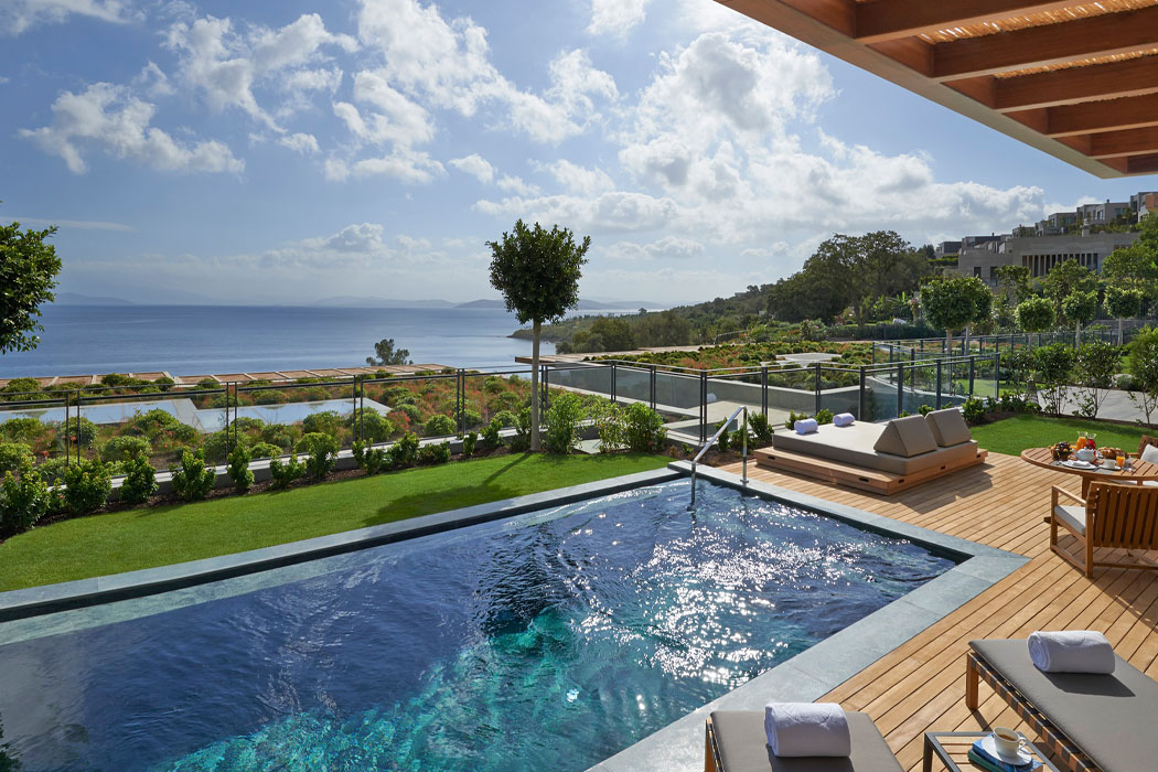 Hotel Mandarin Oriental Bodrum - suite z basenem i z widokiem na morze