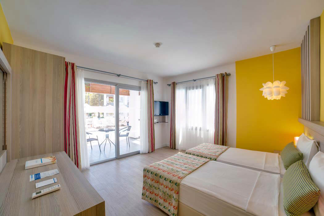 Hotel Mio Bianco Resort - pokoj rodzinny - sypialnia