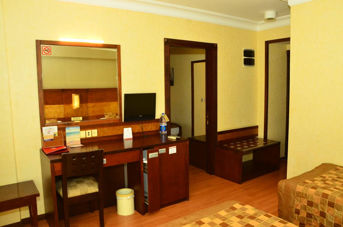 CONNECTION ROOM SEA VIEW