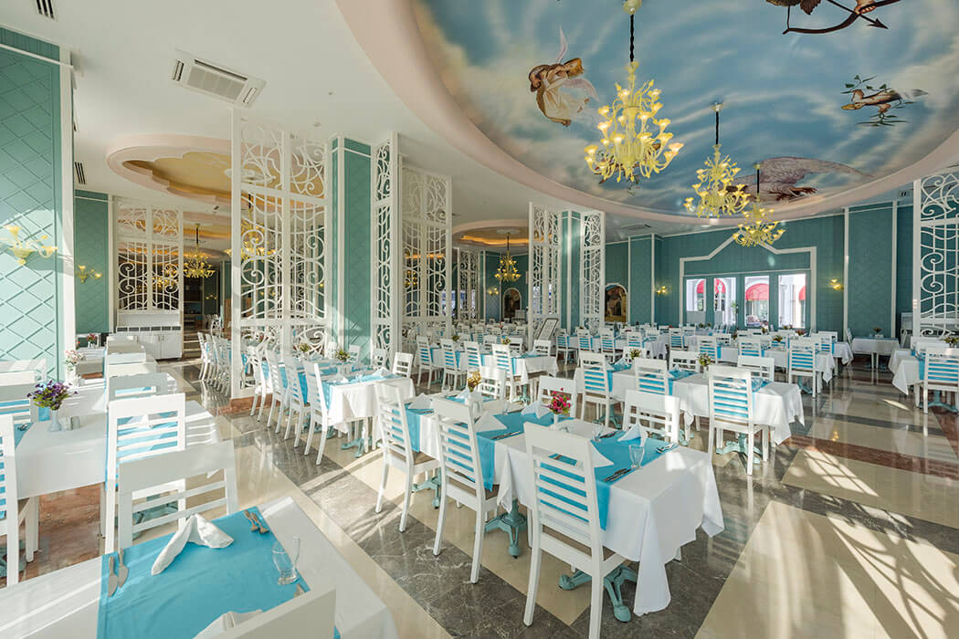 Hotel Quattro Beach Spa & Resort - restauracja główna