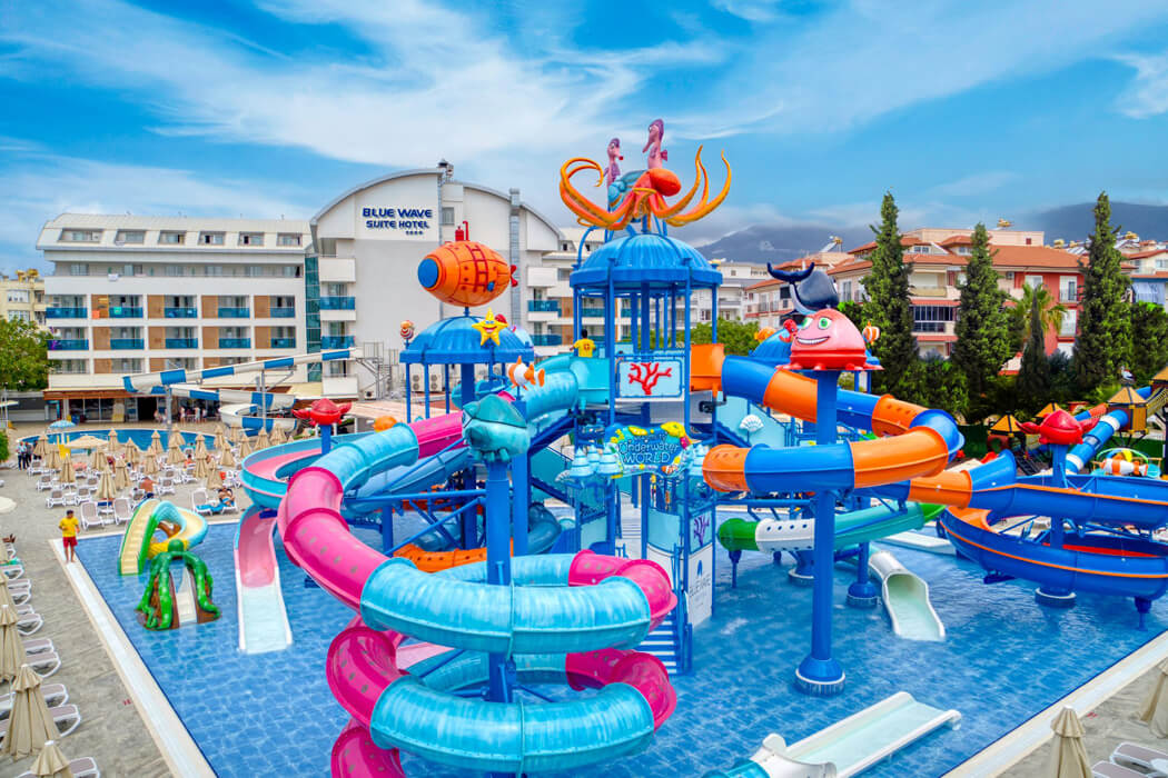 Blue Wave Suite Hotel - atrakcje dla dzieci