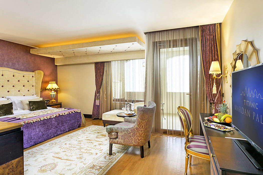 Hotel Titanic Mardan Palace - pokój premium