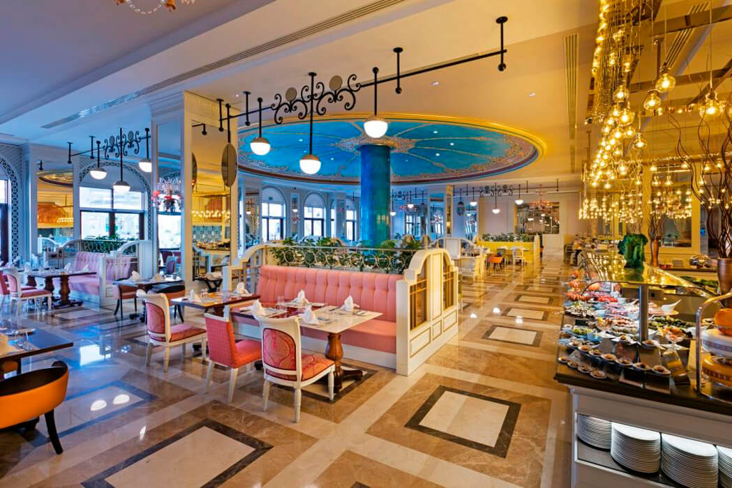 Hotel Titanic Mardan Palace - restauracja Bosphorus