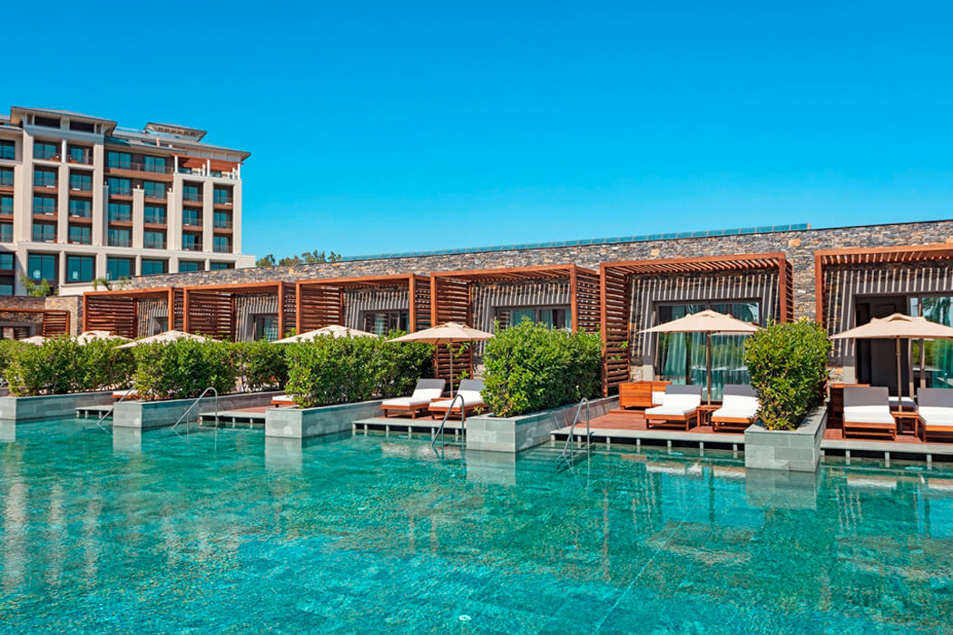 Hotel Cullinan Belek - basen przy pokojach lagoon beach swim-up