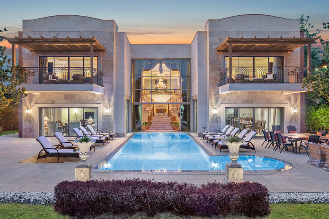 Hotel Ela Excellence Resort Belek - widok na Villa Sultan Palace