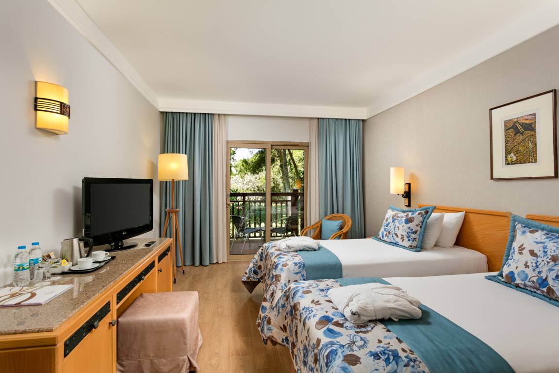 Bungalow Standard Room