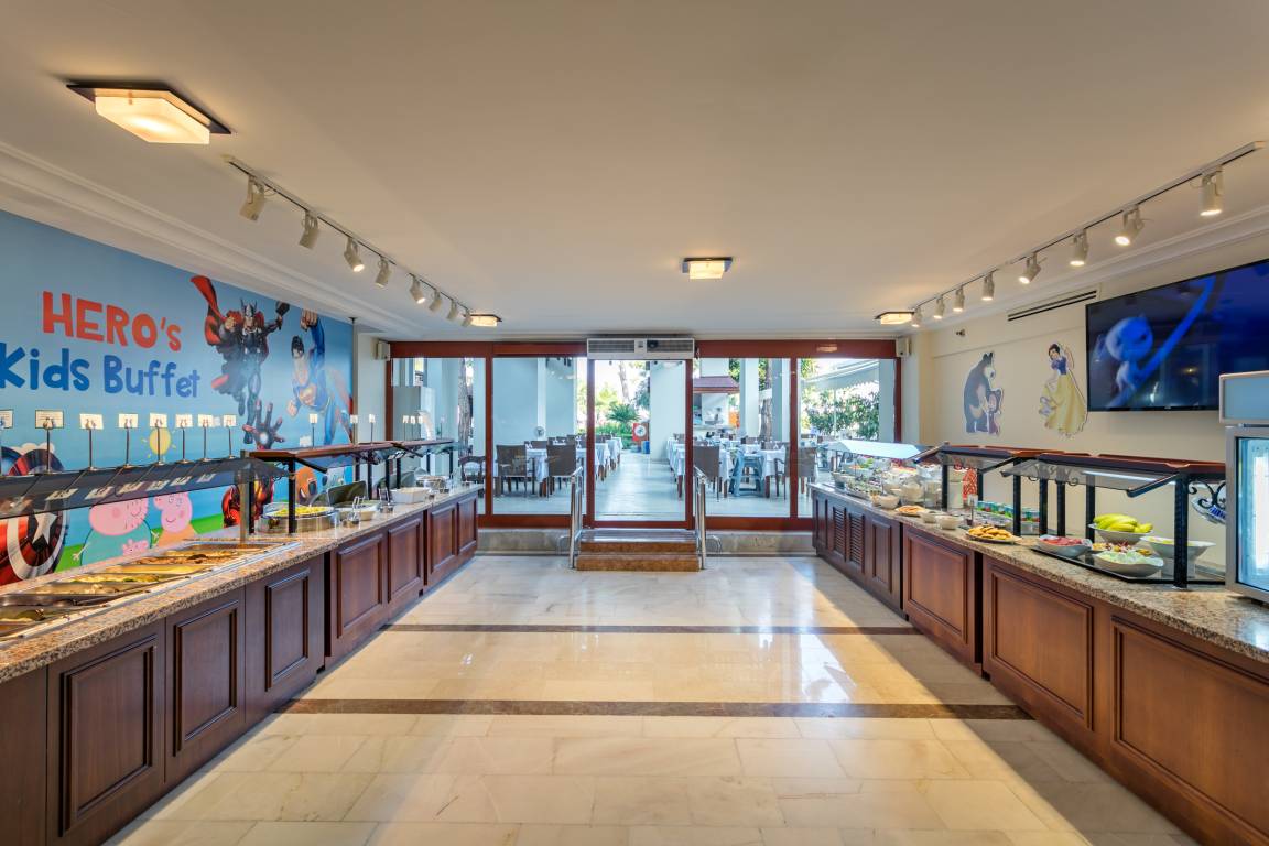 Heroes' Kids Buffet