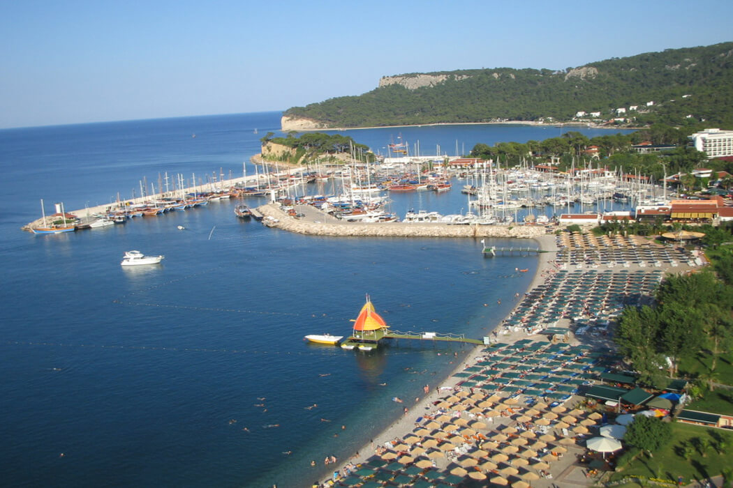 Nar Hotel - port