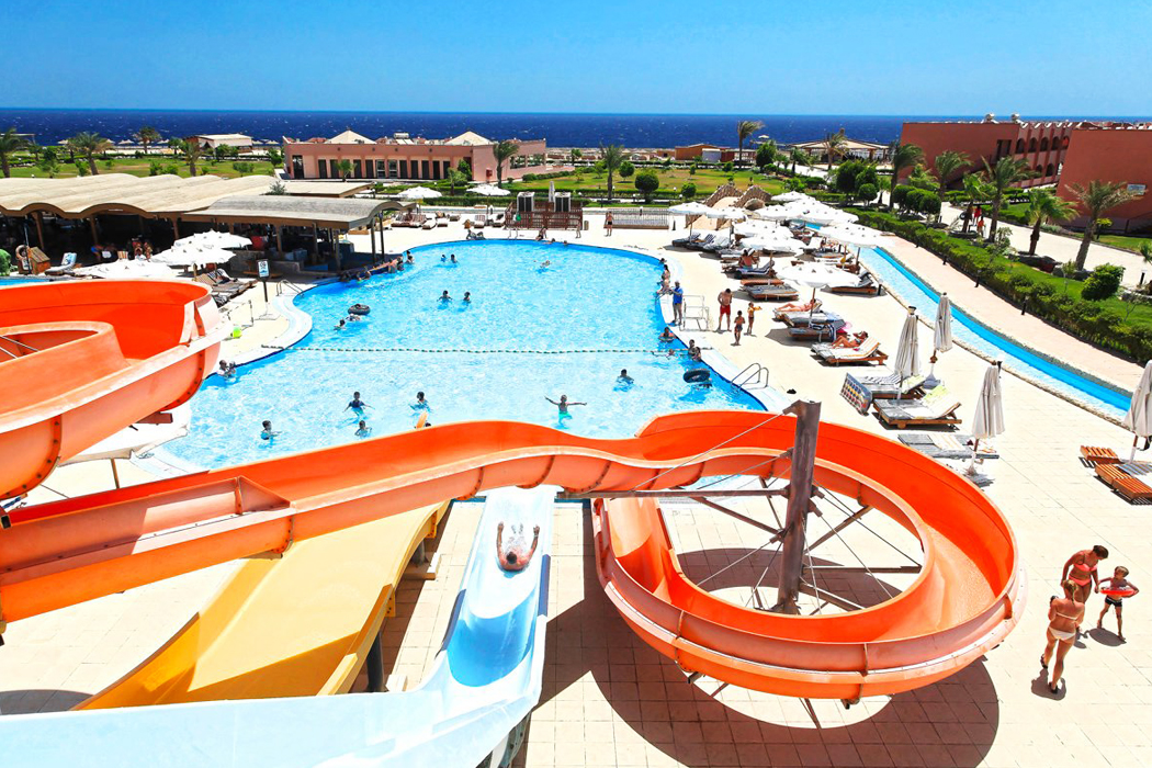 Hotel The Three Corners Happy Life Beach Resort - aquapark