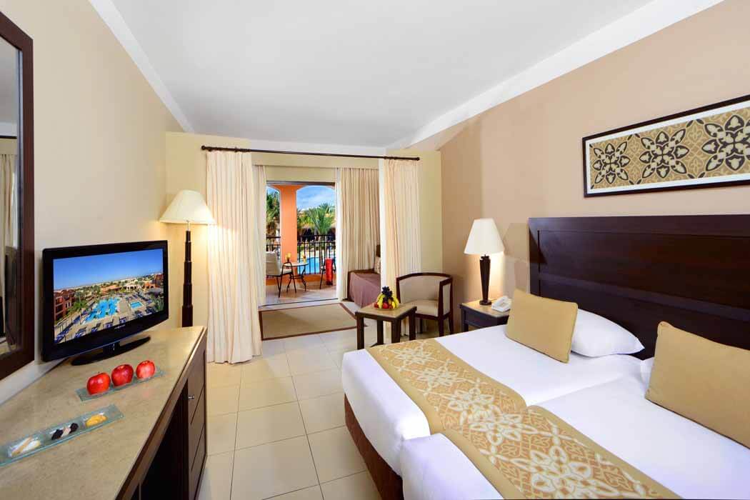 Hotel Jaz Dar El Madina - pokój rodzinny