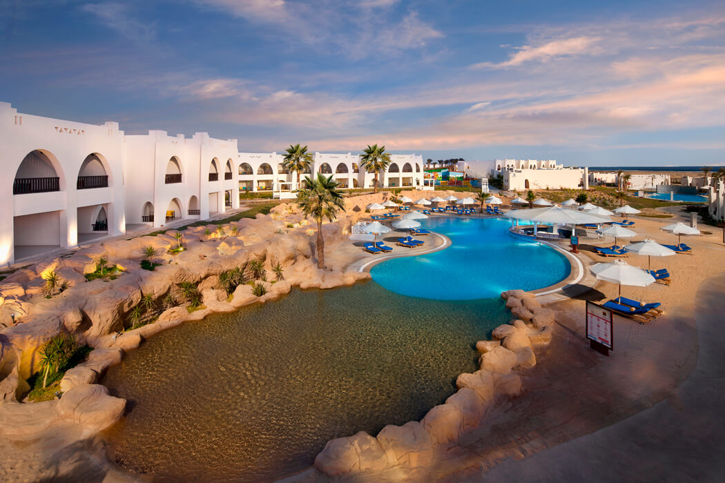 Hotel Hilton Marsa Alam Nubian Resort - wave pool