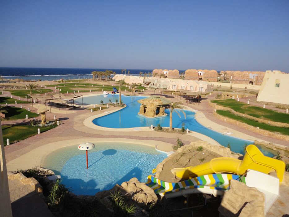 Hotel Onatti Beach Resort - basen z brodzikiem