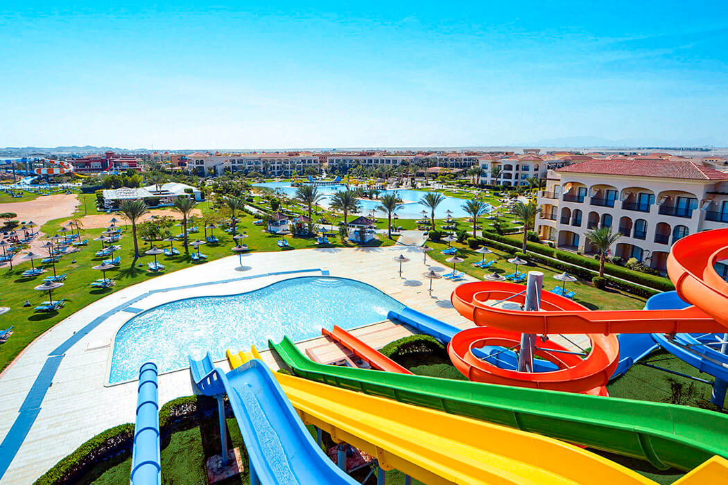 Hotel Jaz Aquamarine Resort - widok ze zjeżdżalni