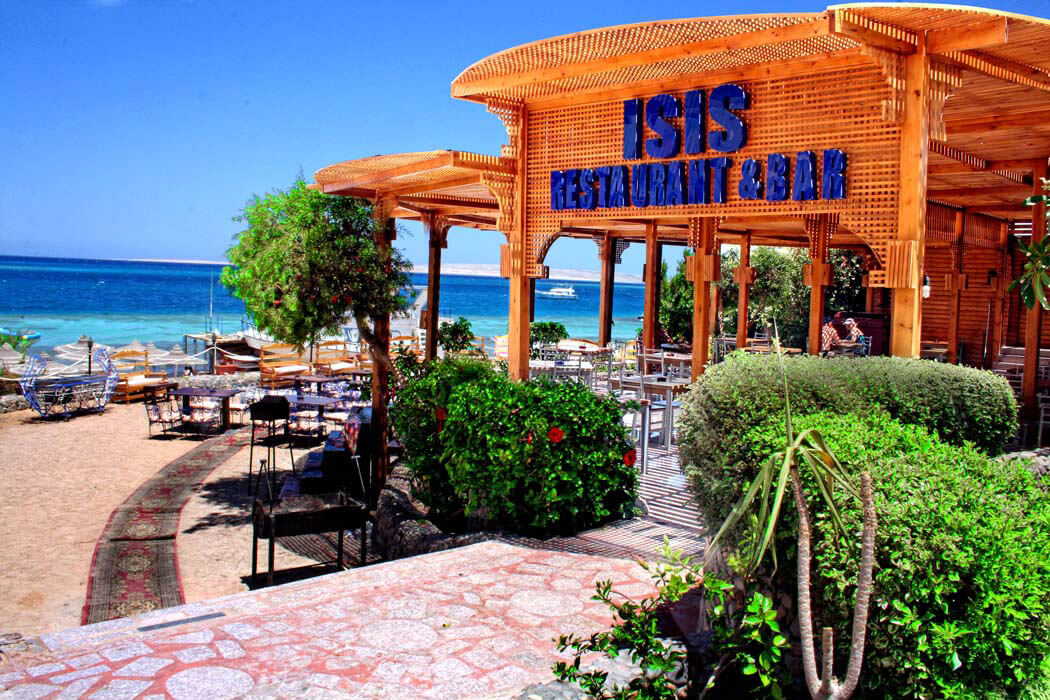 Hotel King Tut Aqua Park - bar na plaży