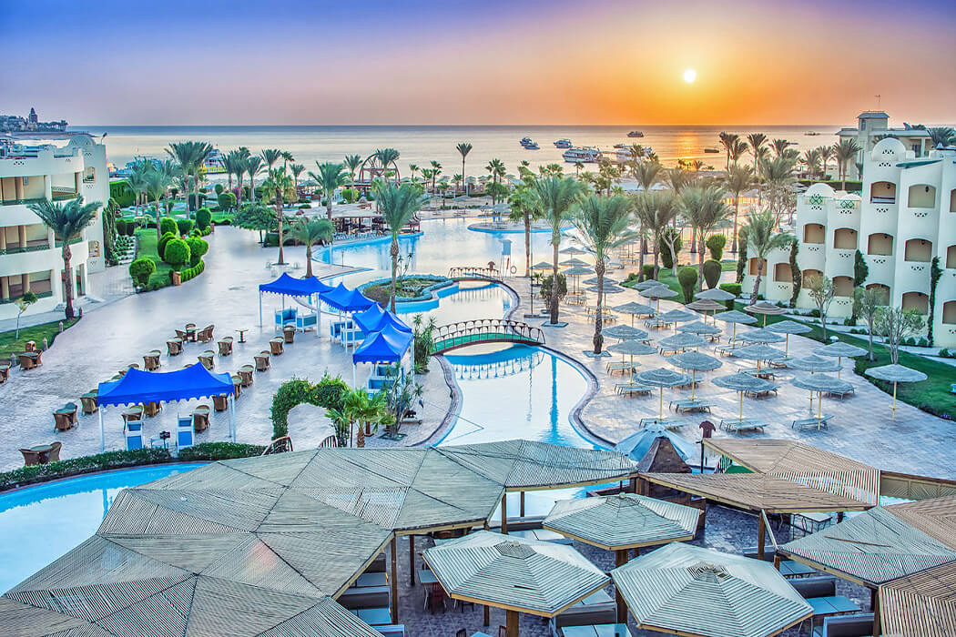 Hotel Tia Heights Makadi Bay Aqua Park - teren hotelu