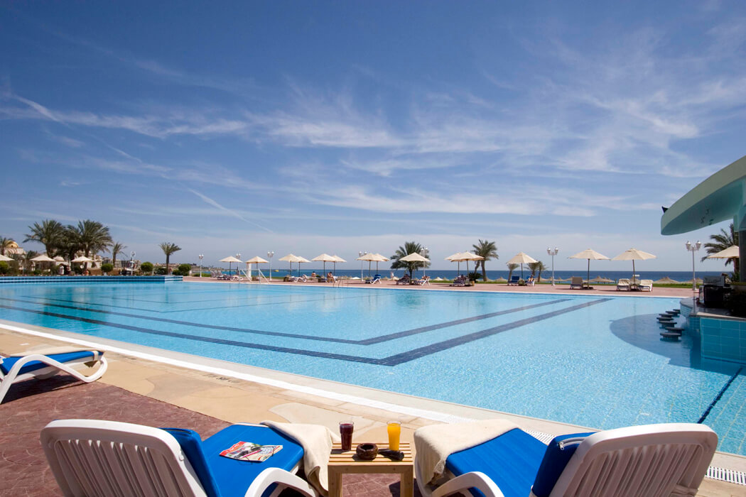 Hotel Old Palace Resort - basen