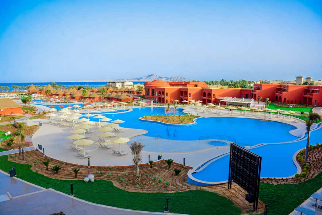 Hotel Albatros Laguna Beach - widok na basen główny