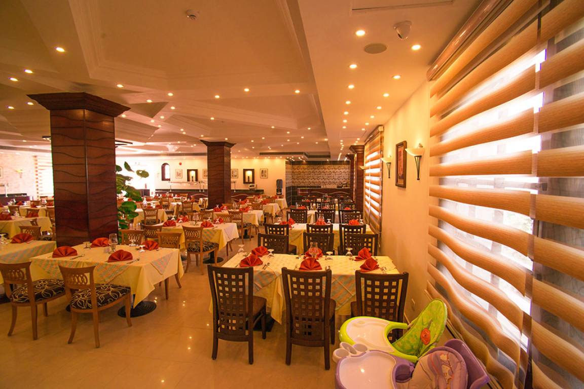 Pronto Main Restaurant