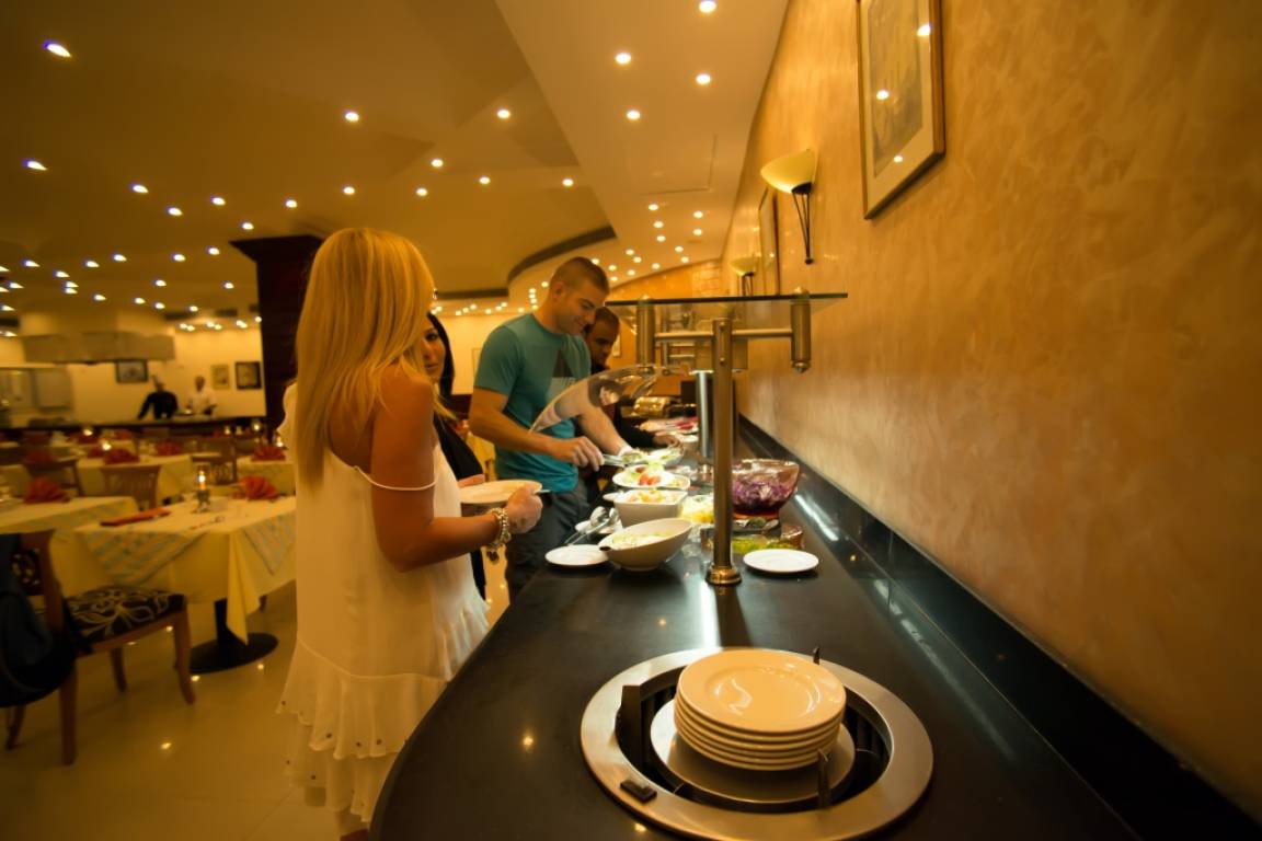 Pronto Main Restaurant