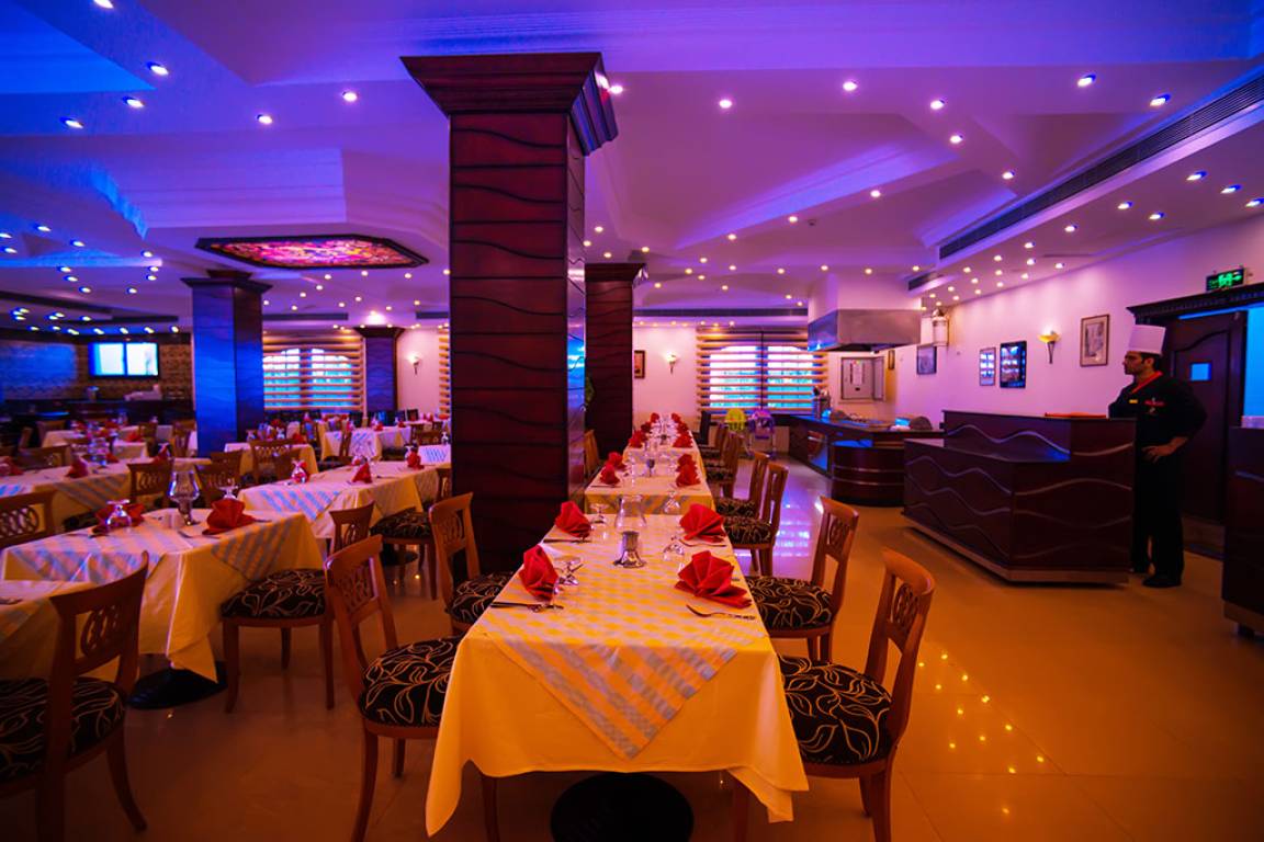 Pronto Main Restaurant