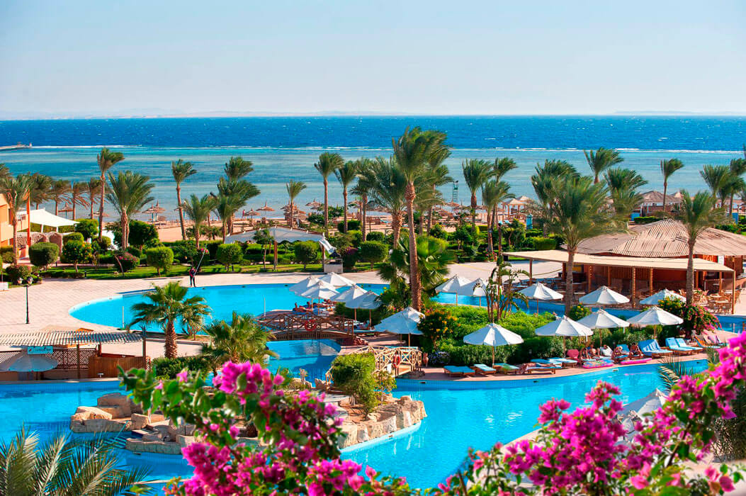 Hotel Amwaj Oyoun - lato Egipt