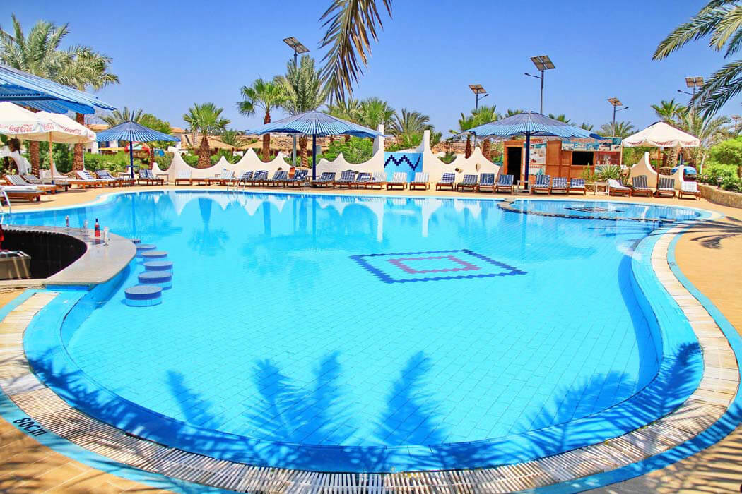 Turquoise Beach Hotel - słoneczne wakacje