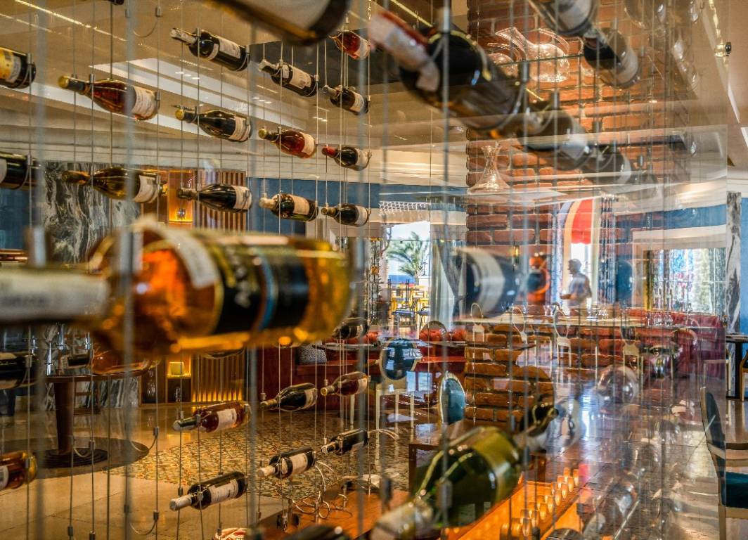 GUSTO RESTAURANT