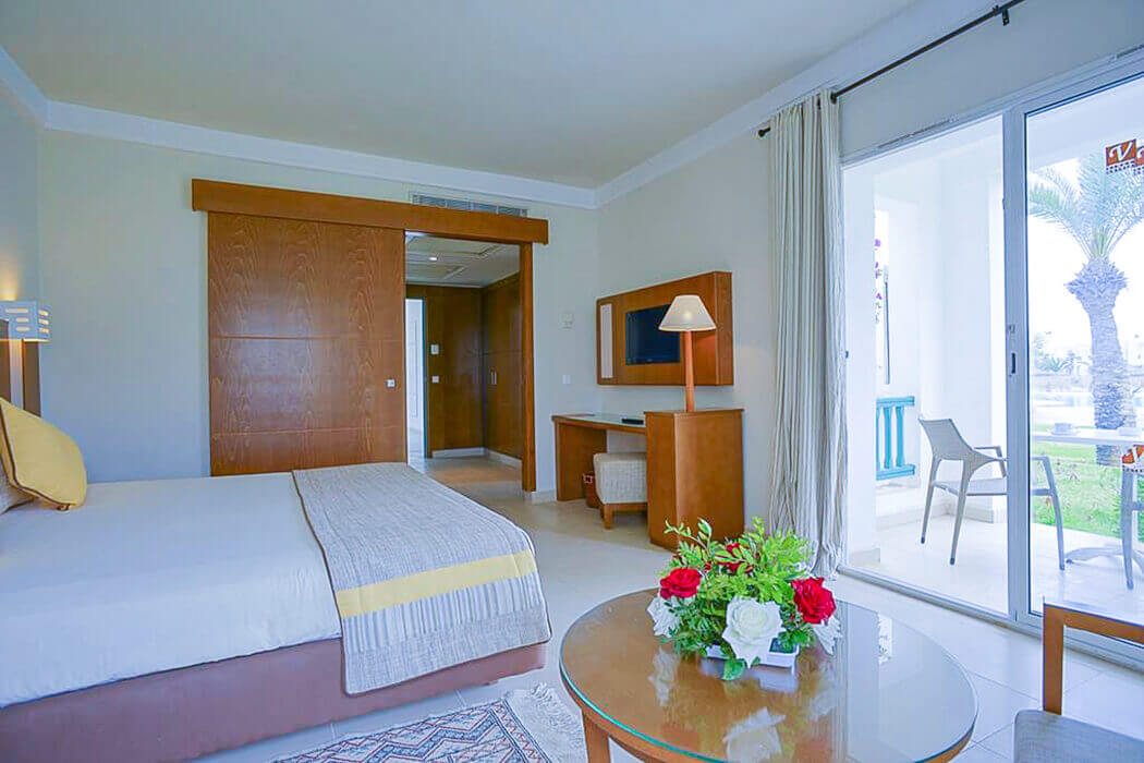 Hotel Vincci Helios Beach & Spa - przykładowy pokój
