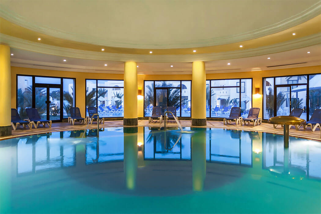 Hotel Djerba Aqua Resort - kryty basen