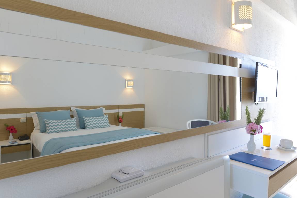 MONOPARENTAL ROOM