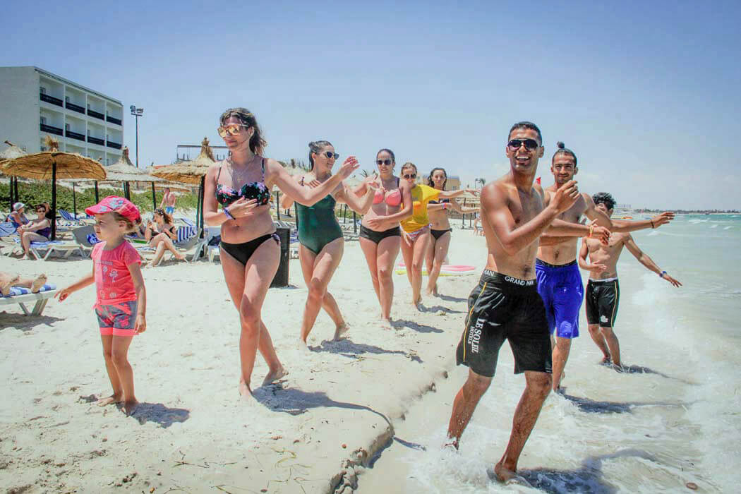 Le Soleil Bella Vista Resort Hotel - animacje na plaży