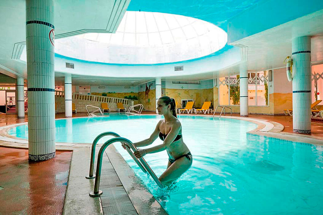 Hotel Houda Golf & Aquapark - basen kryty