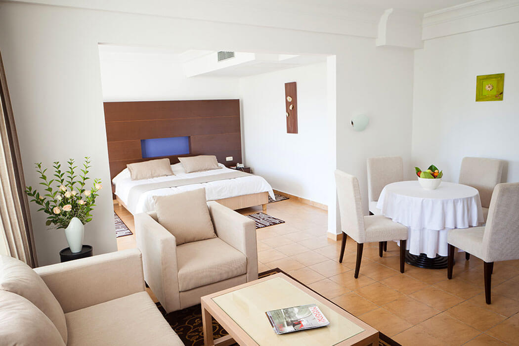 Hotel El Mouradi Club Kantaoui - pokój junior suite