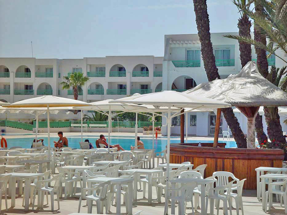 Hotel El Mouradi Club Kantaoui - stoliki przy barze