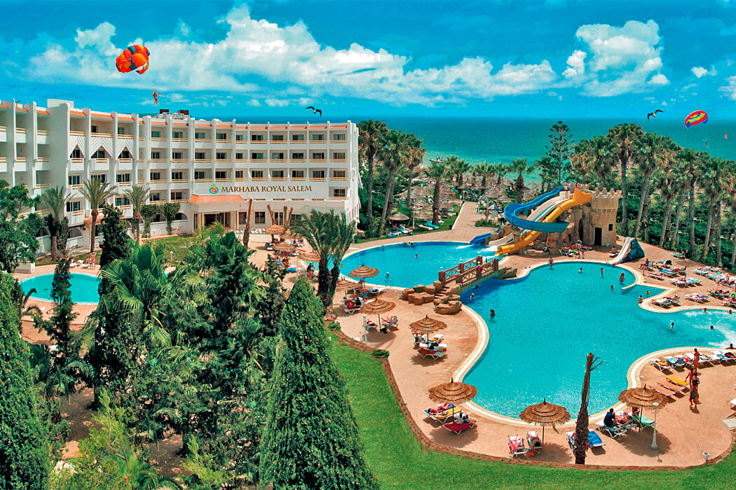 Hotel Marhaba Royal Salem - widok na teren hotelu