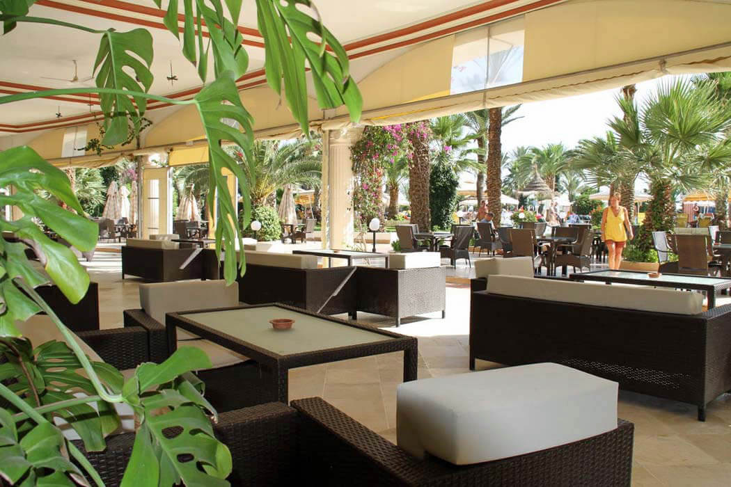 Riadh Palms Resort & SPA - taras