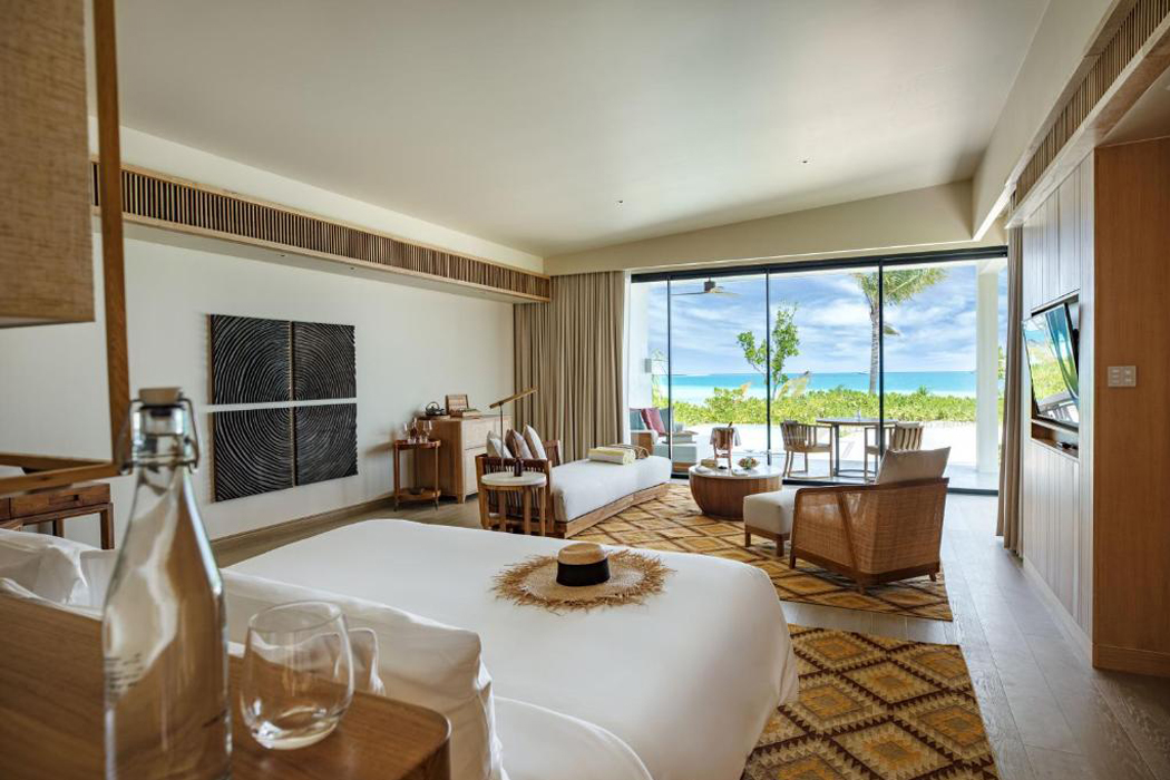 Hotel Kuda Villingili Resort Maldives - Beach Villa Pool