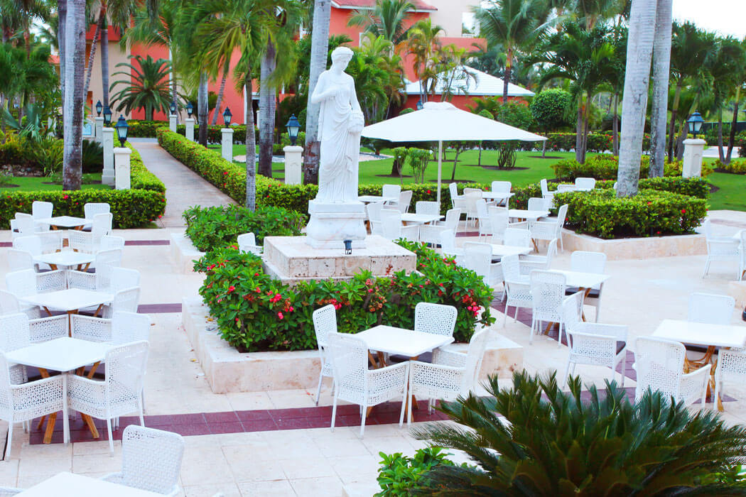 Hotel Bahia Principe Grand Punta Cana - teren hotelu