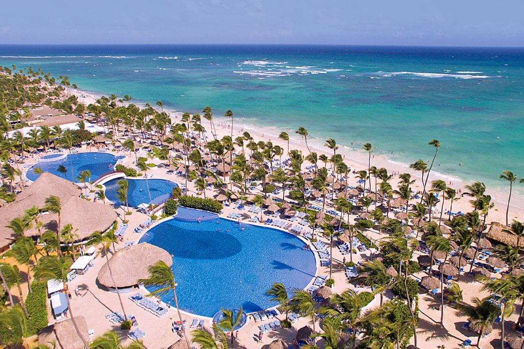 Hotel Bahia Principe Grand Punta Cana - widok z góry na plażę i morze