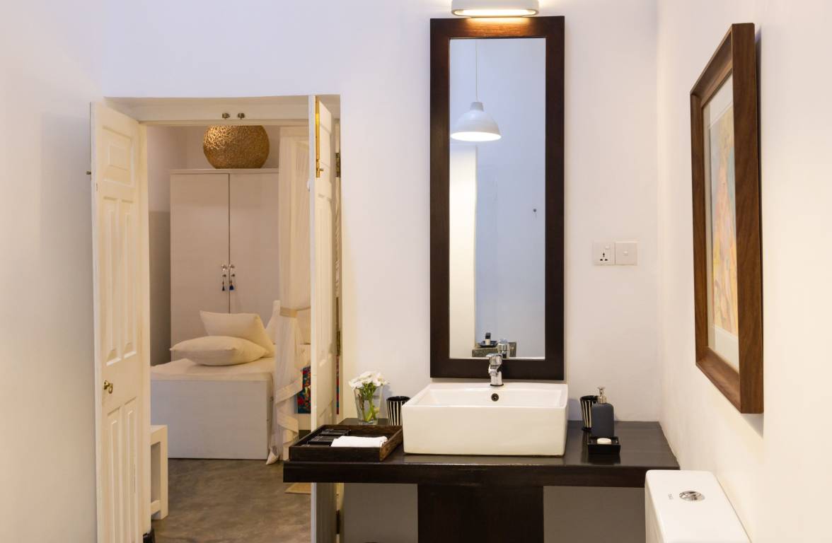 02 Bedroom whole villa