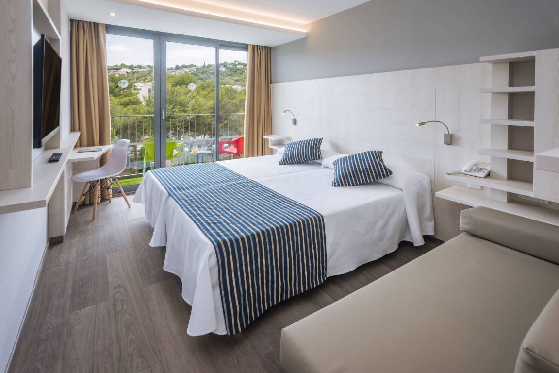 Standard Room with Balcony