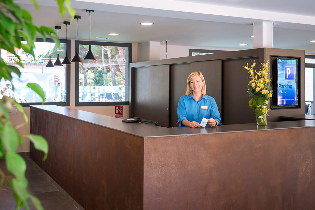 Hotel Ght Sa Riera - recepcja