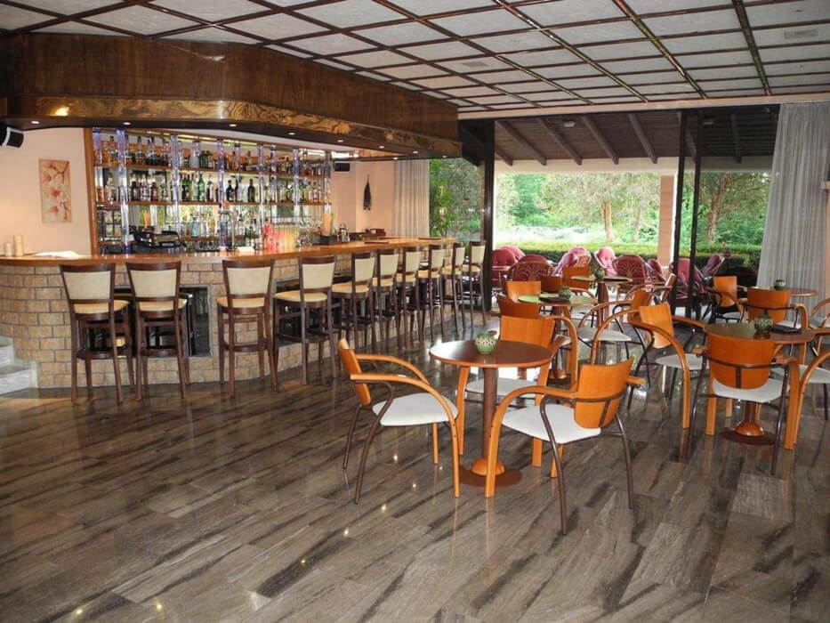 Pegasus Hotel Corfu - widok na lobby bar