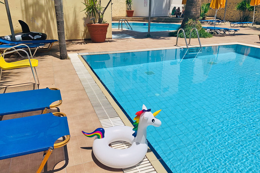 Kassavetis Center - Hotel Studios & Apartments - brodzik