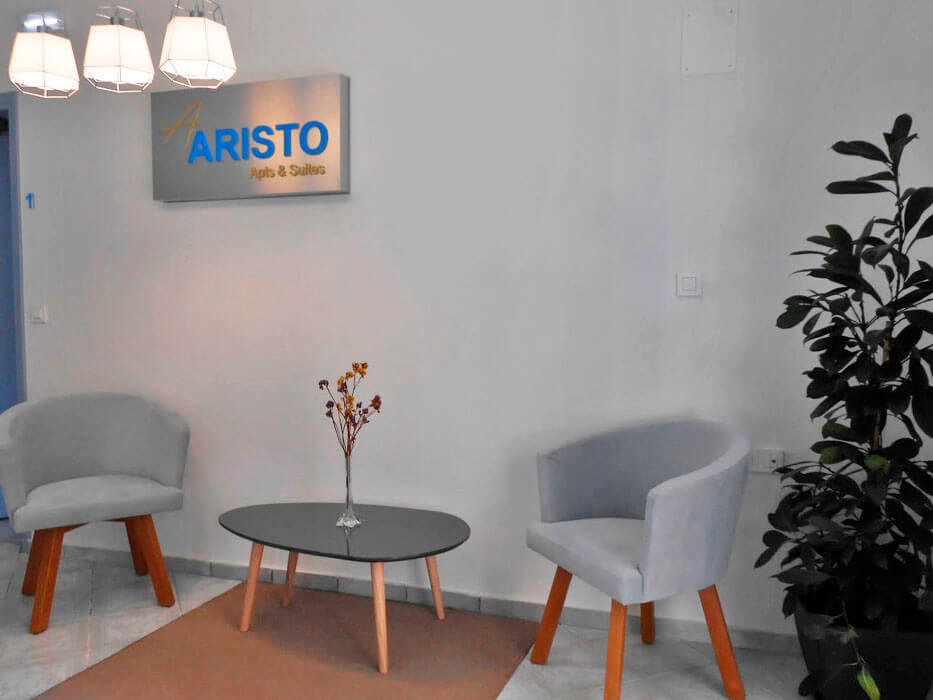 Hotel Aristo Apartments - lobby