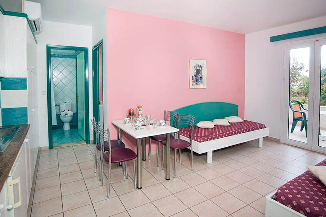 Hotel Theoni Apartments - apartment superior
